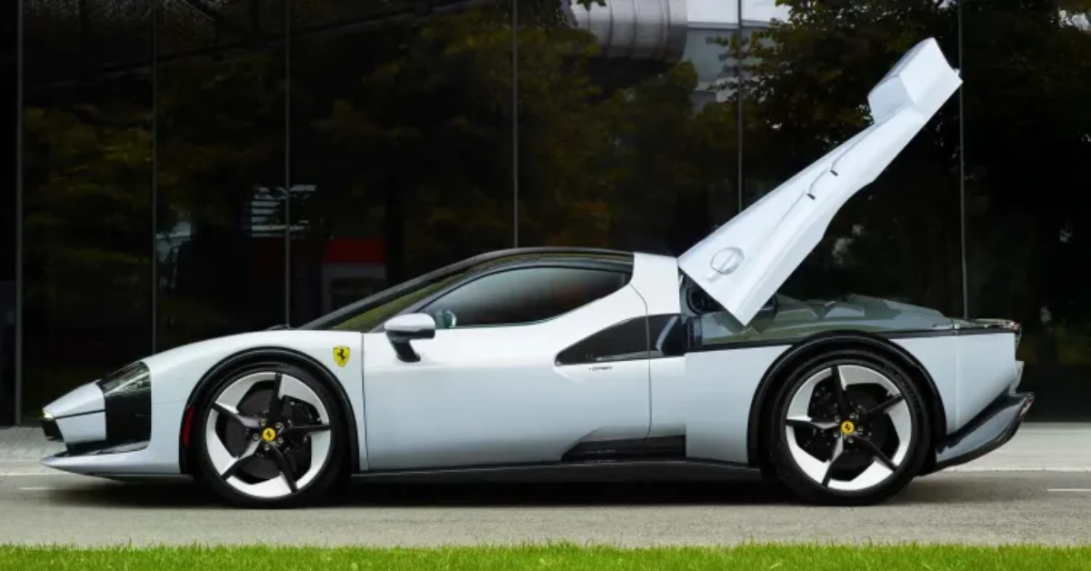 Ferrari SC40